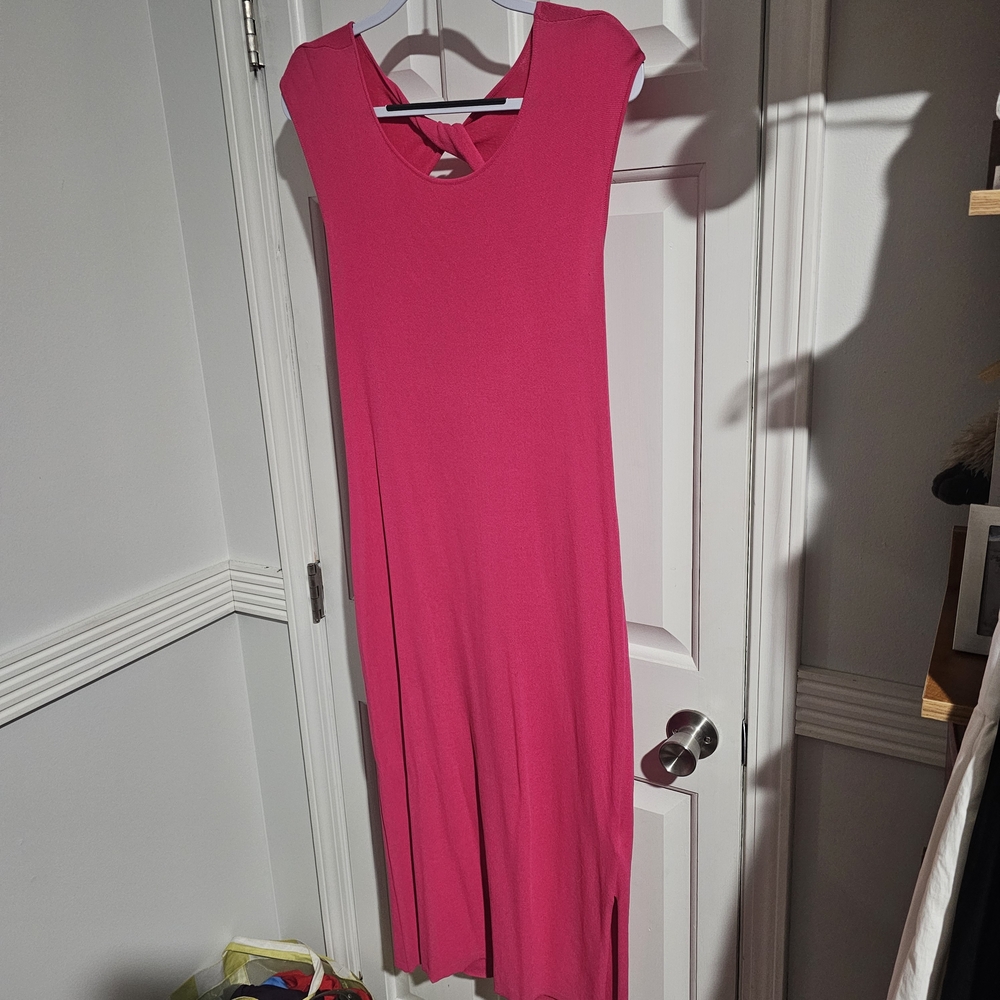 Chic Pink Midi Dress